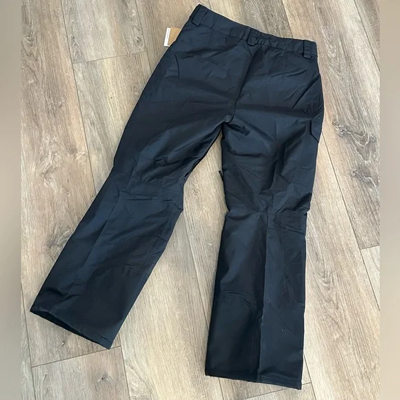 NWT The North Face Women’s Freedom Insulated Snow Ski Pants, Size Medium Short!